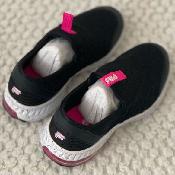 Fila Alento, Kids Running Shoes, Black/Pink/White Easy Pull On Lace Free Size 11 - Picture 5 of 7